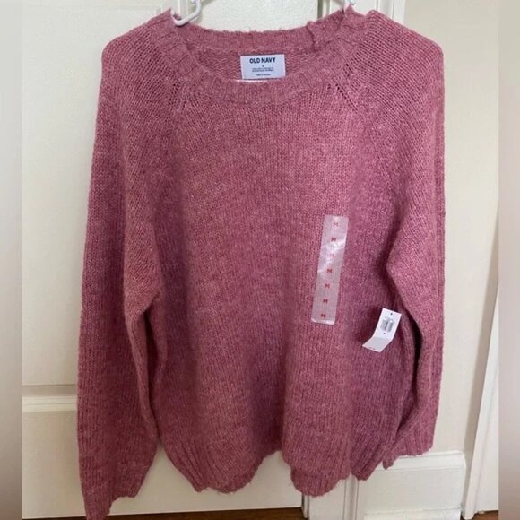 FLASH SALE! 🩷 NWT Pink Sweater! - Picture 4 of 7